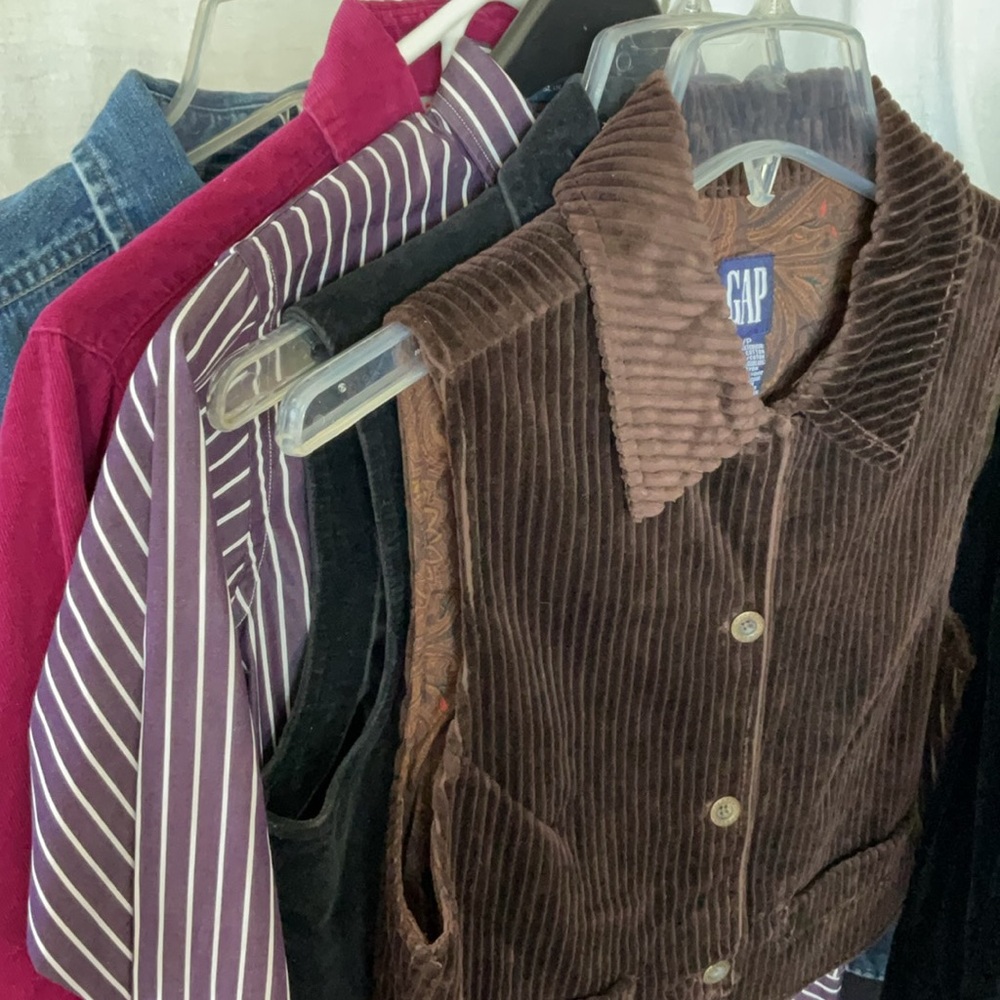 Lot of Petite Small 4P 2R tops vests blouses GAP Ralph Lauren Talbots